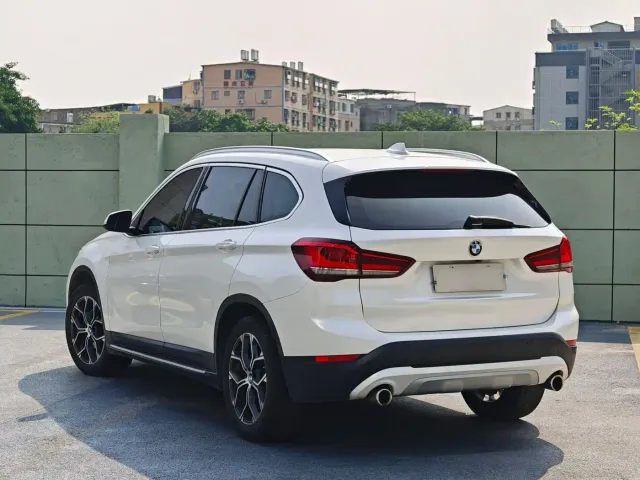 BMW X1 — Фото автомобиля 9