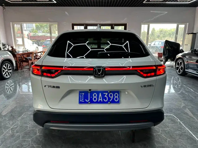 Honda Vezel — Фото автомобиля 6