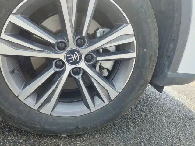 BYD Song Pro — Фото автомобиля 6