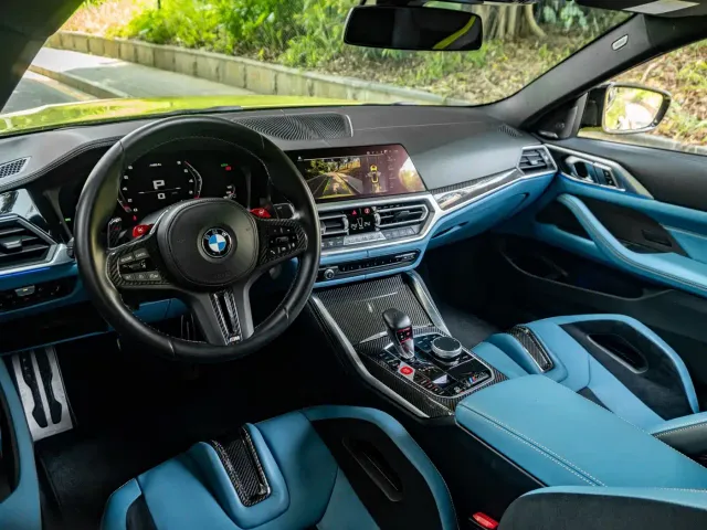 BMW M4 — Фото автомобиля 16
