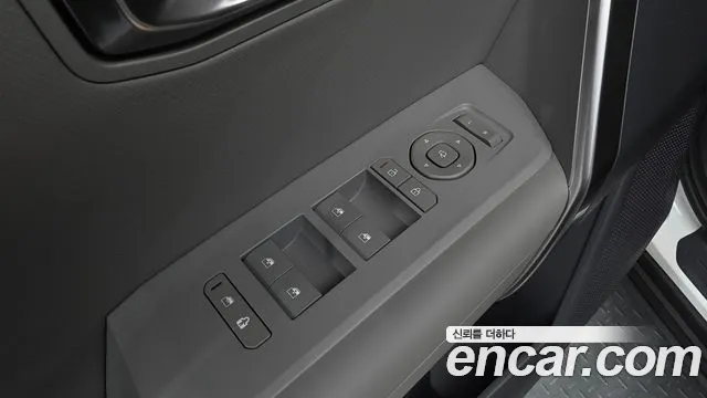 Kia Seltos Seltos 2 поколение Бензин 1.6T 4WD — Фото автомобиля 29