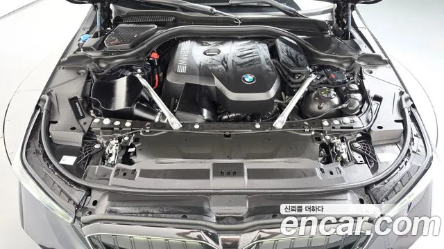 BMW 5 Series G60 — Фото автомобиля 30