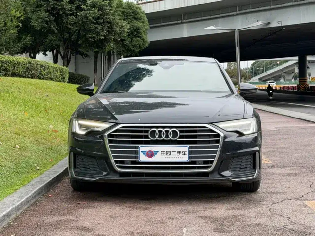 Audi A6L — Фото автомобиля 2