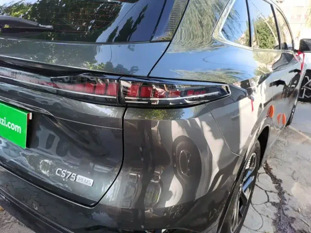 Changan CS75 Plus — Фото автомобиля 7