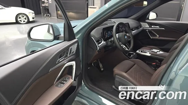 BMW X1 U11 — Фото автомобиля 10