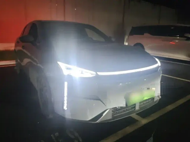 Geely Galaxy L6 — Фото автомобиля 23