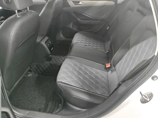 Volkswagen Sagitar — Фото автомобиля 16