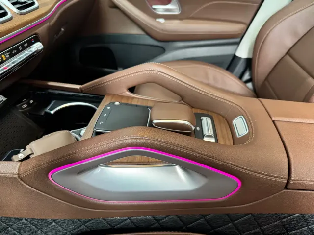 Mercedes-Benz GLE-Class — Фото автомобиля 12