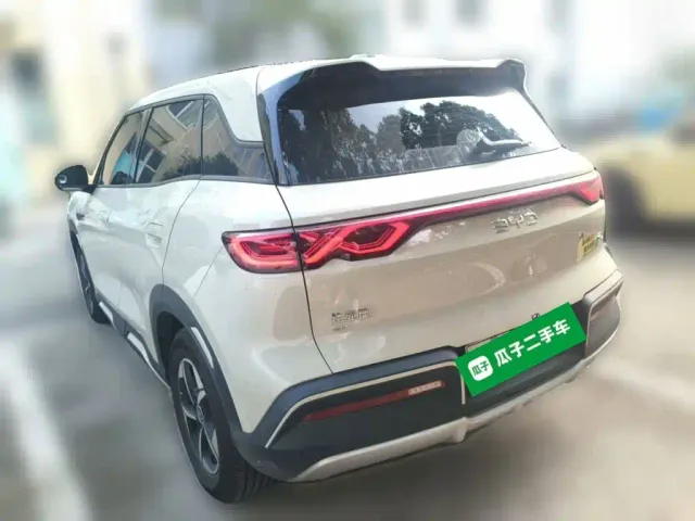 BYD Yuan UP — Фото автомобиля 4