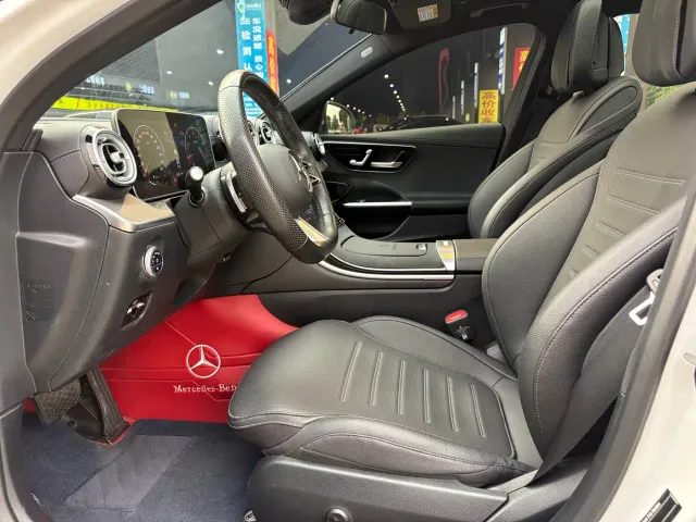 Mercedes-Benz C-Class — Фото автомобиля 11