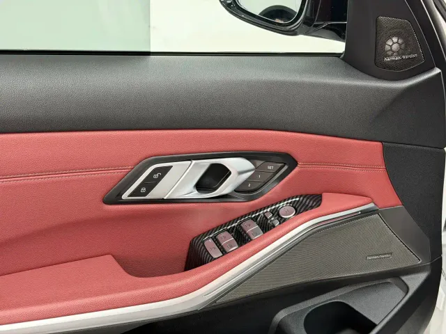 BMW 3 Series — Фото автомобиля 14