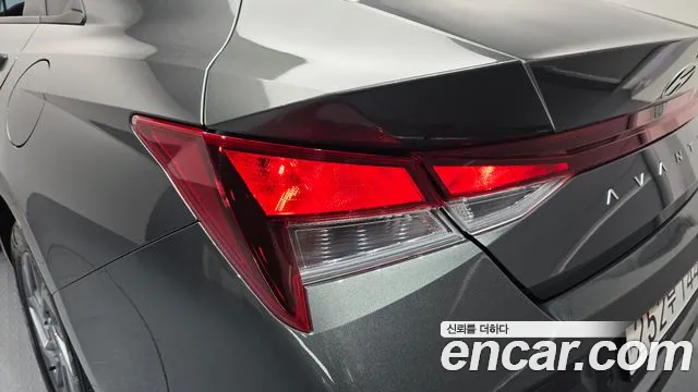 Hyundai Avante CN7 — Фото автомобиля 8
