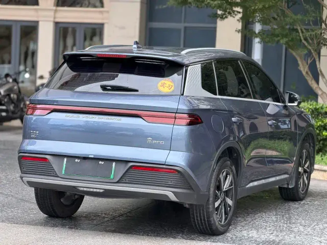 BYD Song Pro — Фото автомобиля 10