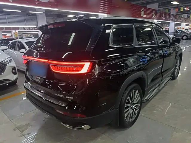 Jetour X90 Plus — Фото автомобиля 6