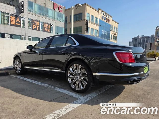Bentley Flying Spur 4th Gen — Фото автомобиля 6