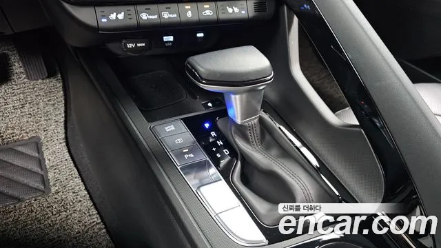 Hyundai Avante CN7 — Фото автомобиля 12