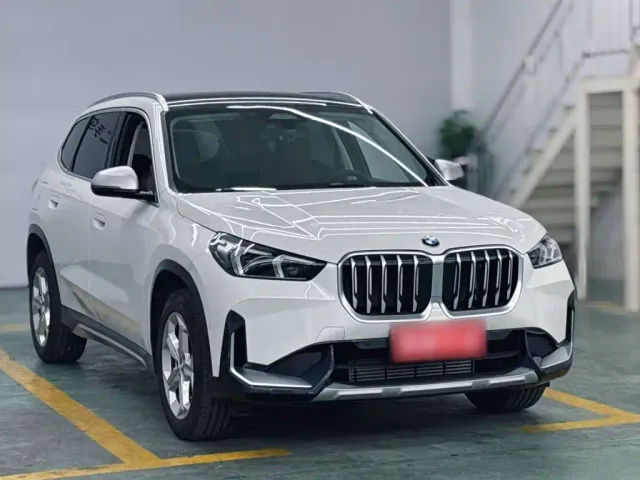 BMW X1 — Фото автомобиля 23