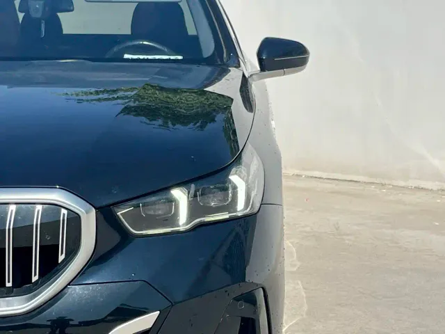 BMW 5 Series — Фото автомобиля 6