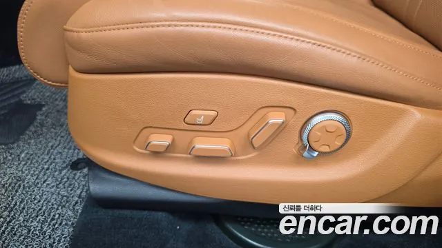 Genesis GV80 2.5T Бензин AWD — Фото автомобиля 25