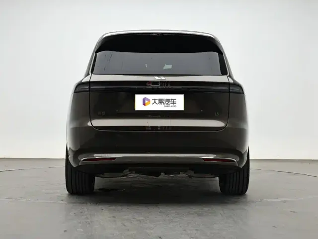 Li Auto Li Xiang L9 — Фото автомобиля 4