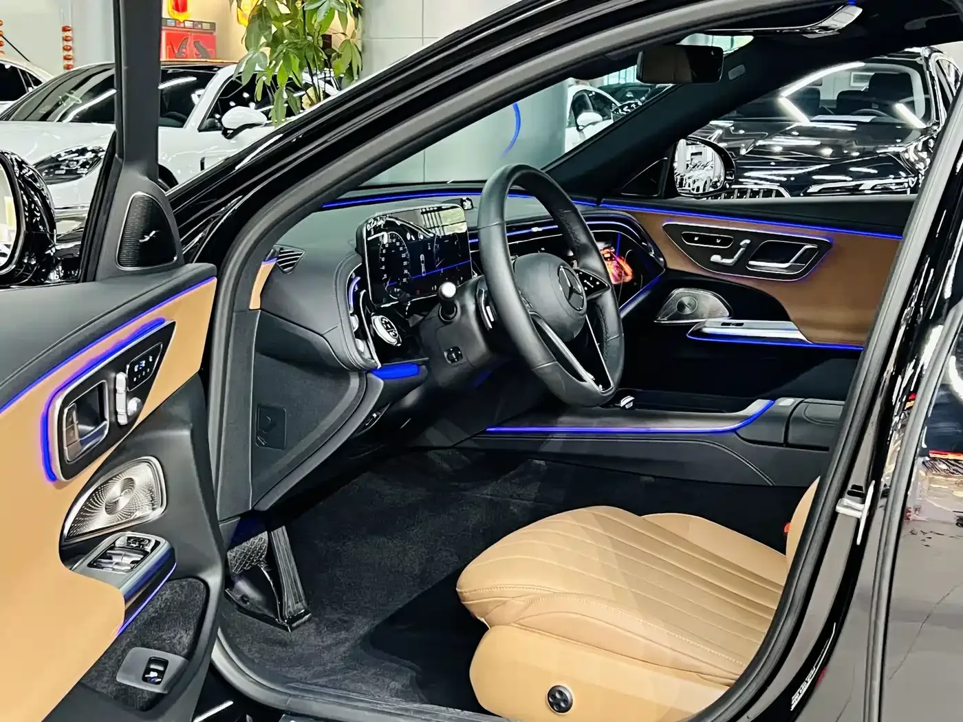 Mercedes-Benz Mercedes-Benz E-Class 2026 E 300 L Luxury — Фото автомобиля 4