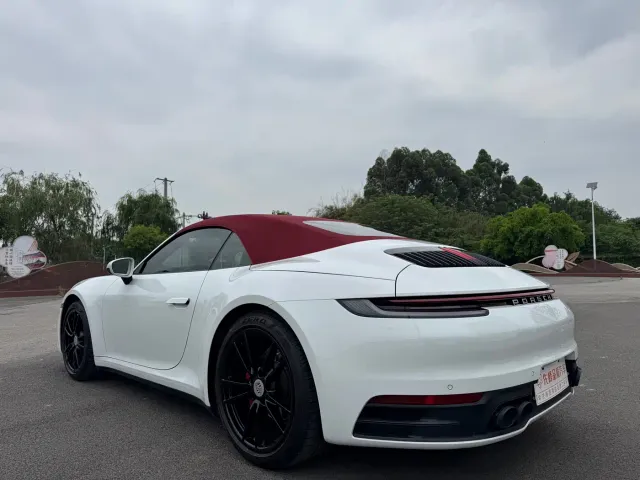 Porsche 911 — Фото автомобиля 5