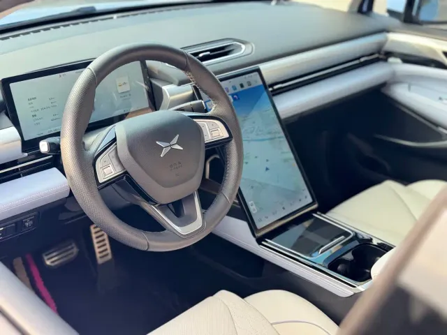 Xpeng P5 — Фото автомобиля 7