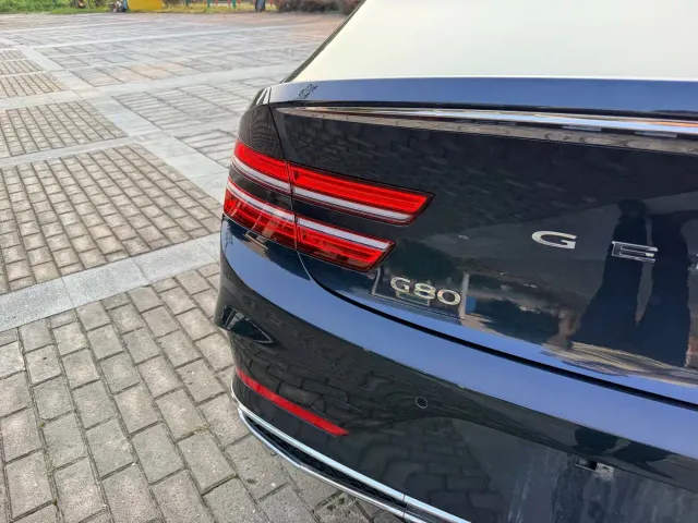 Genesis G80 — Фото автомобиля 14