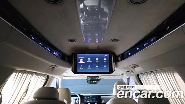 Kia Canival Carnival 4 поколение Бензин 9 мест Hi-Limousine — Фото автомобиля 6