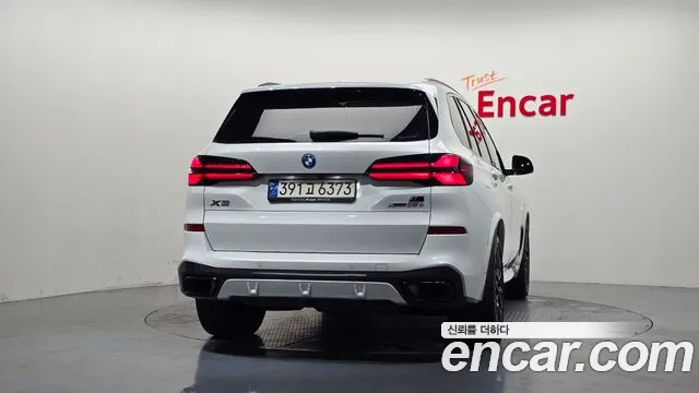 BMW X5 — Фото автомобиля 3