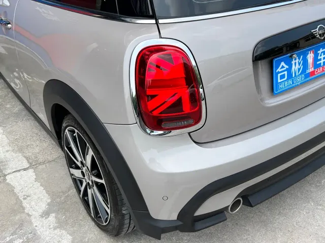 MINI Hatch — Фото автомобиля 10