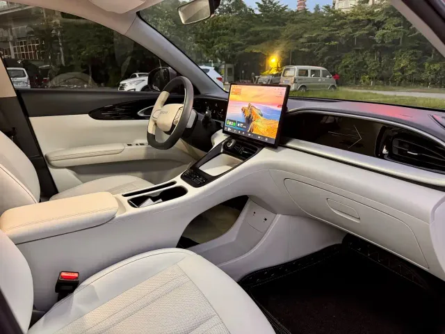 Geely Starry Wish — Фото автомобиля 16
