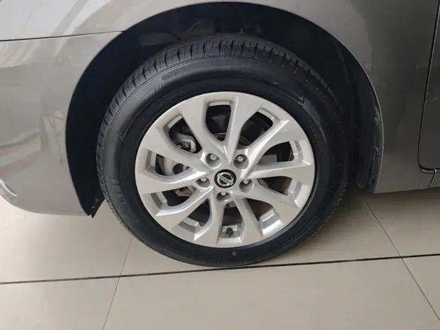 Nissan Sylphy — Фото автомобиля 22