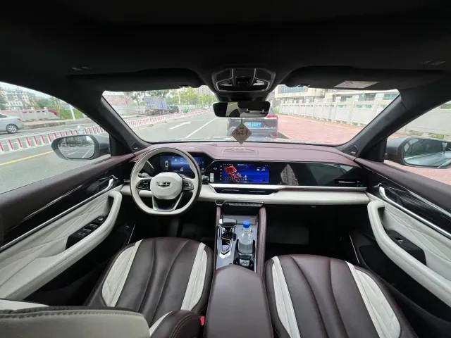 Geely Xingyue L — Фото автомобиля 5