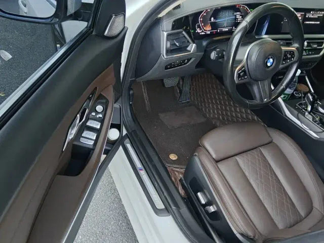 BMW 3 Series — Фото автомобиля 13
