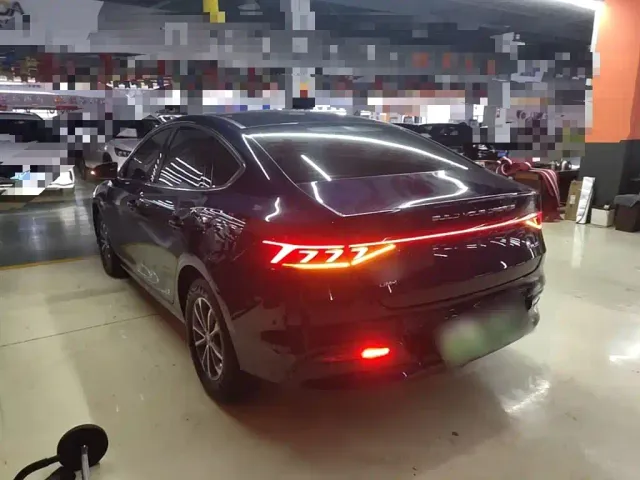 BYD Qin PLUS — Фото автомобиля 4