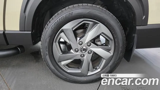 KG_Mobility_Ssangyong Rexton Новый Rexton Sport Khan Дизель 2.2 4WD — Фото автомобиля 21