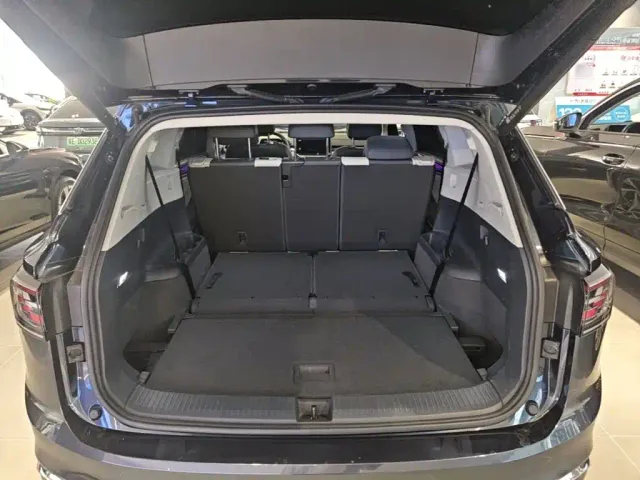 Volkswagen ID.6 Crozz — Фото автомобиля 18