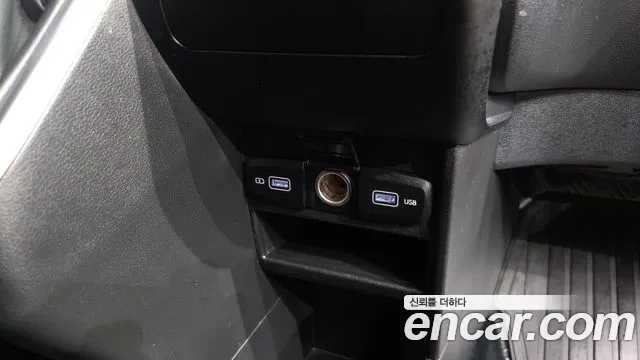 Hyundai Staria — Фото автомобиля 16