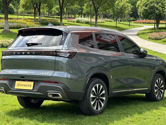 Chery Tiggo 8 PLUS — Фото автомобиля 6