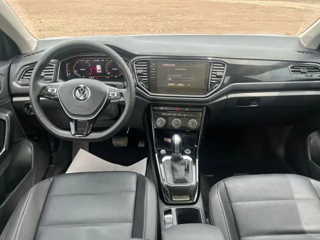Volkswagen T-Roc — Фото автомобиля 17