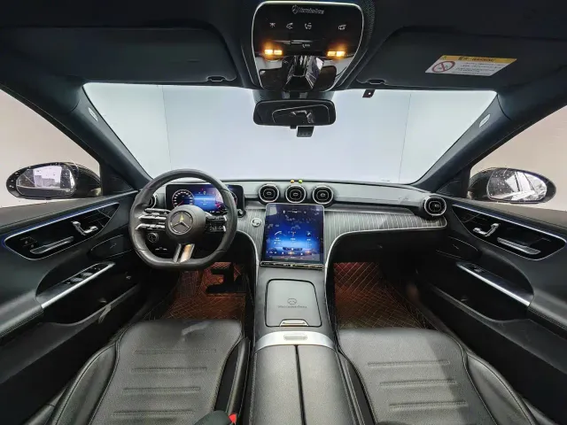 Mercedes-Benz C-Class — Фото автомобиля 10