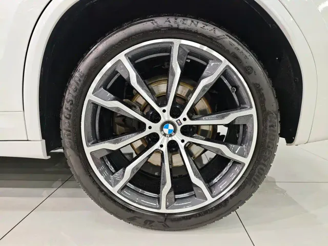 BMW BMW X3 2022 xDrive30i Leading M Night Package — Фото автомобиля 19