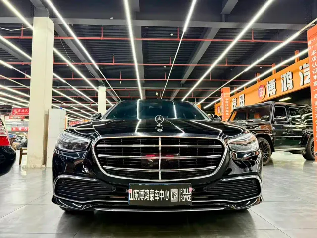 Mercedes-Benz S-Class — Фото автомобиля 2