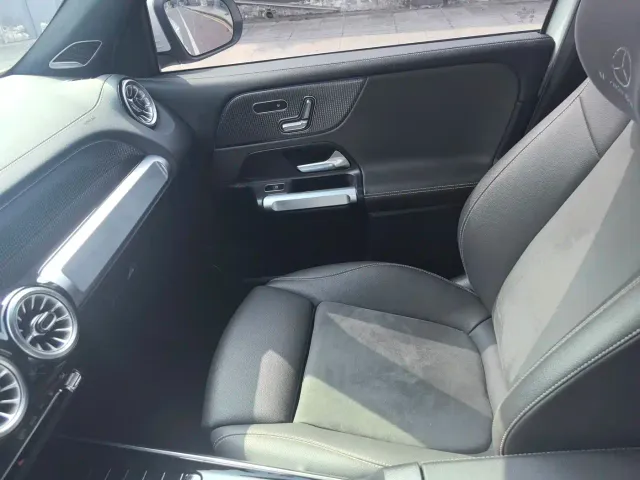 Mercedes-Benz EQB — Фото автомобиля 17
