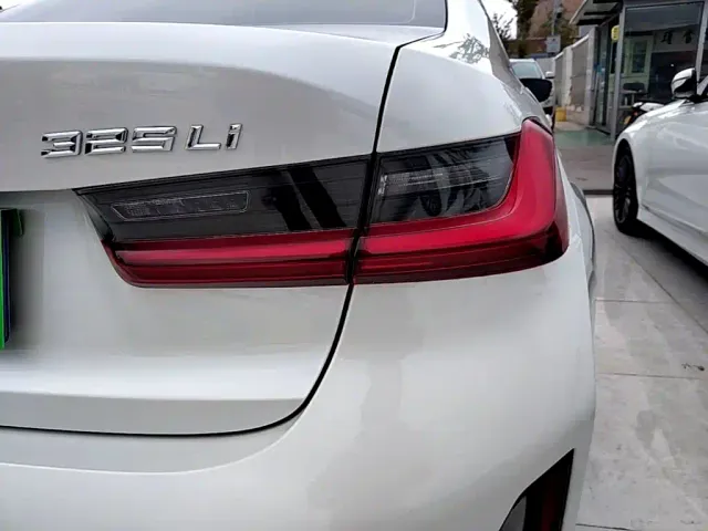 BMW 3 Series — Фото автомобиля 7