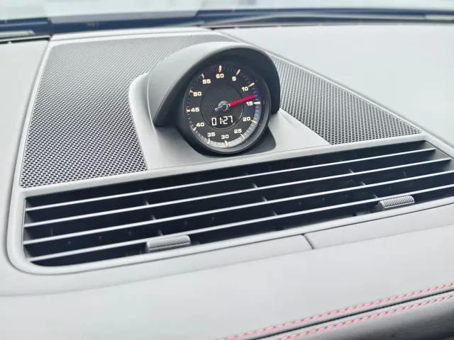 Porsche Panamera — Фото автомобиля 16