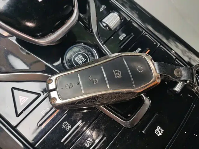 BYD Qin PLUS — Фото автомобиля 8