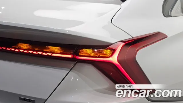 Kia K8 Hybrid — Фото автомобиля 8