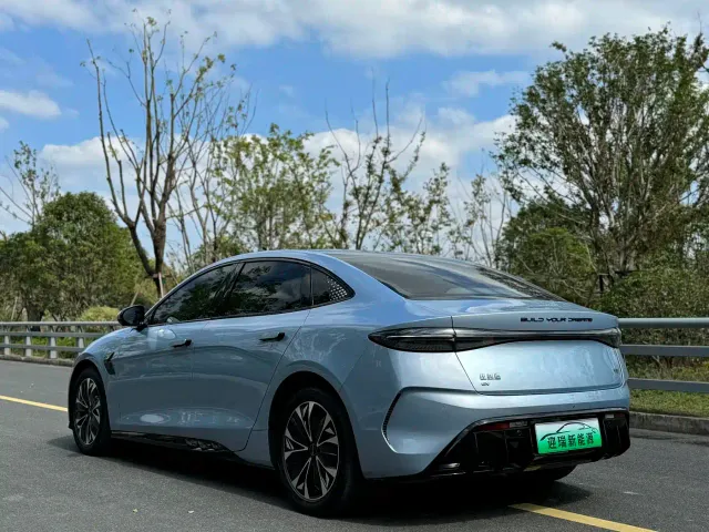BYD Seal — Фото автомобиля 6
